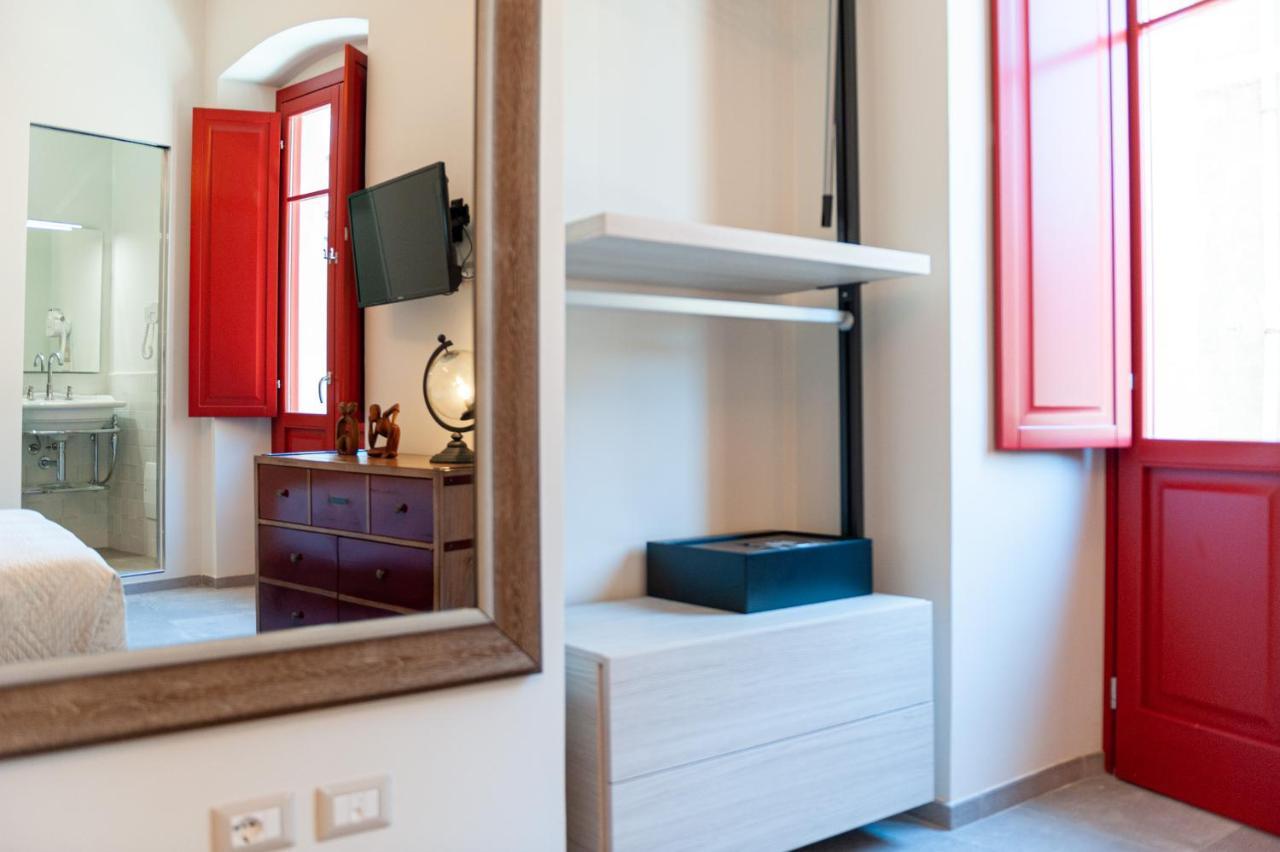 Hotel Domo Sofia à Cagliari Extérieur photo